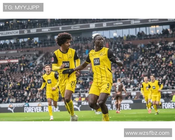 西甲激战:多特蒙德与热刺平局补时进球震撼全场引发历史冷门